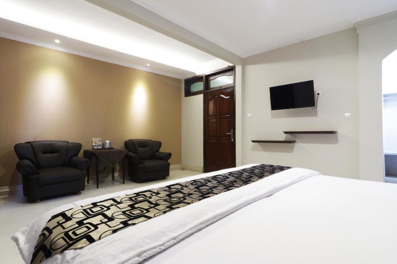 Hotel Andalus Jakarta Exterior photo