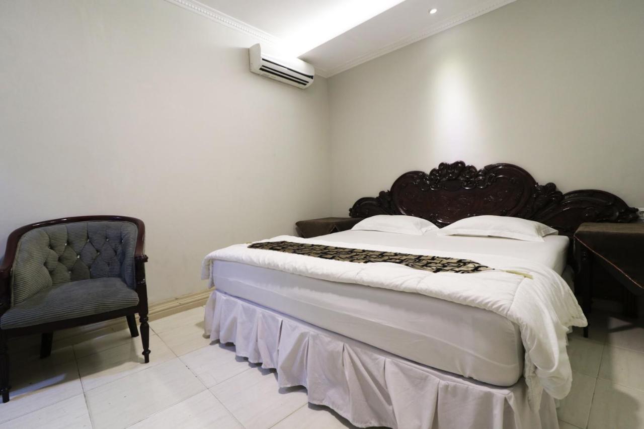 Hotel Andalus Jakarta Exterior photo
