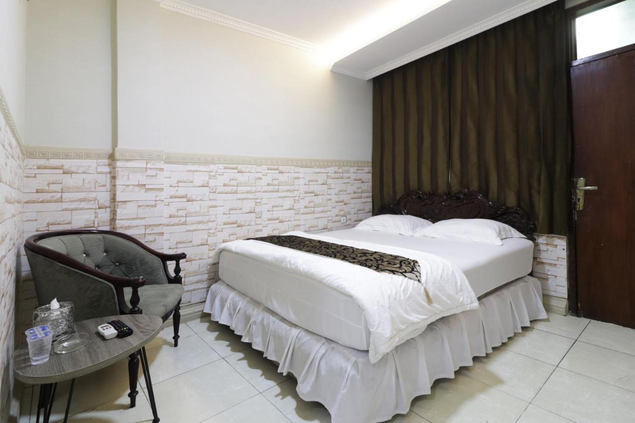 Hotel Andalus Jakarta Exterior photo
